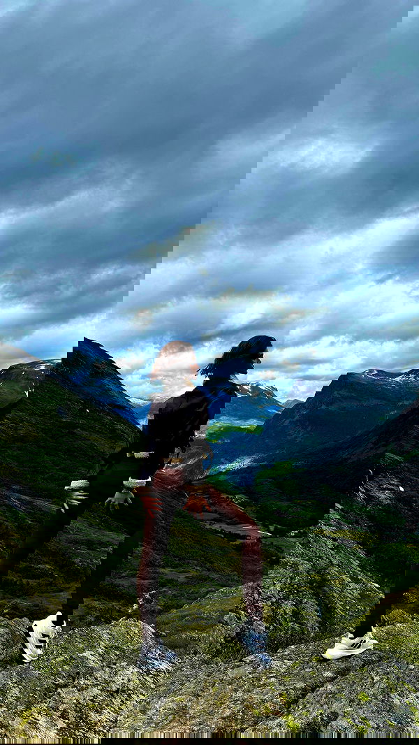 taylor.creeden taylor.creeden archive image