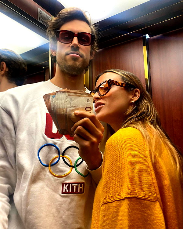 caseyjamess_ instagram image archive image