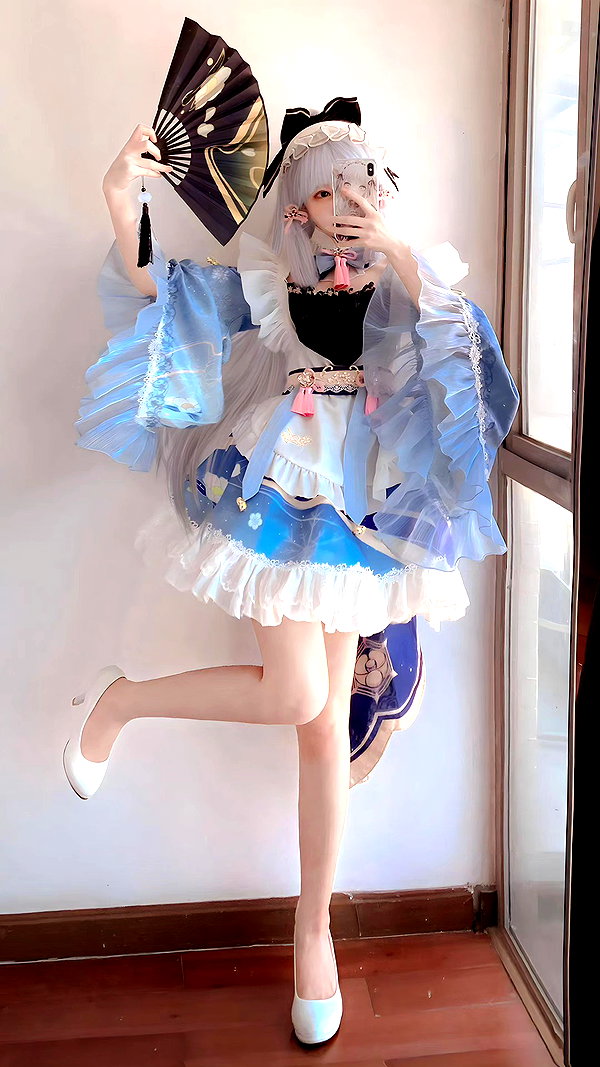 gallery_cosplayer instagram image archive image