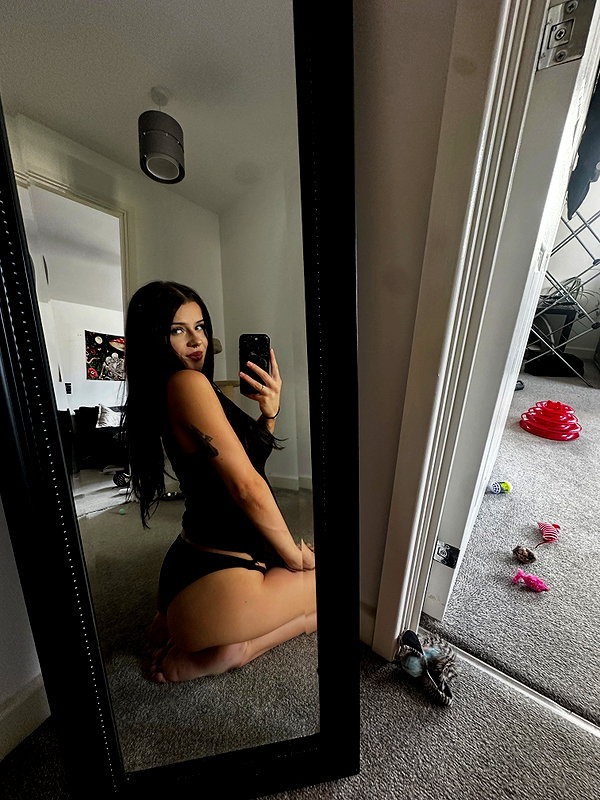 __dedgrl archive image