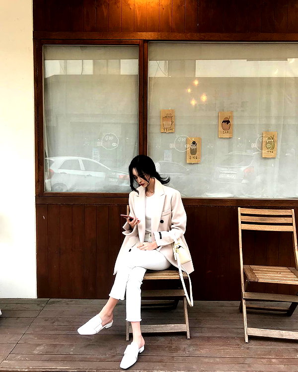 daxbin instagram image archive image