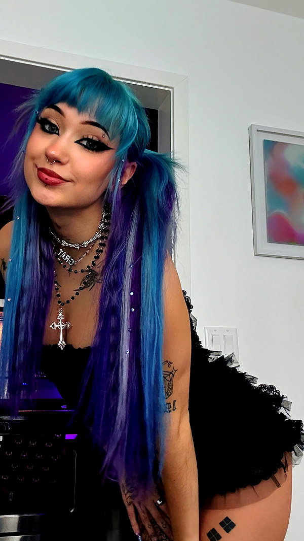 charleygrayyy instagram image archive image