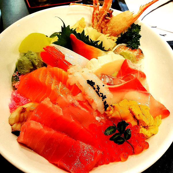 muze instagram image archive image