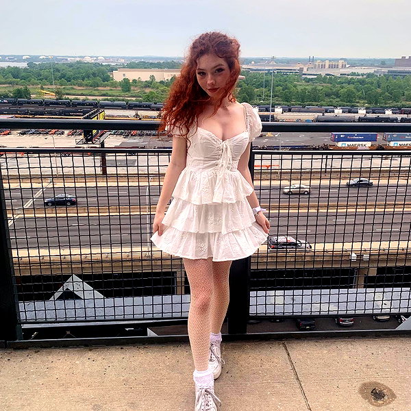 livia._.paige instagram image archive image