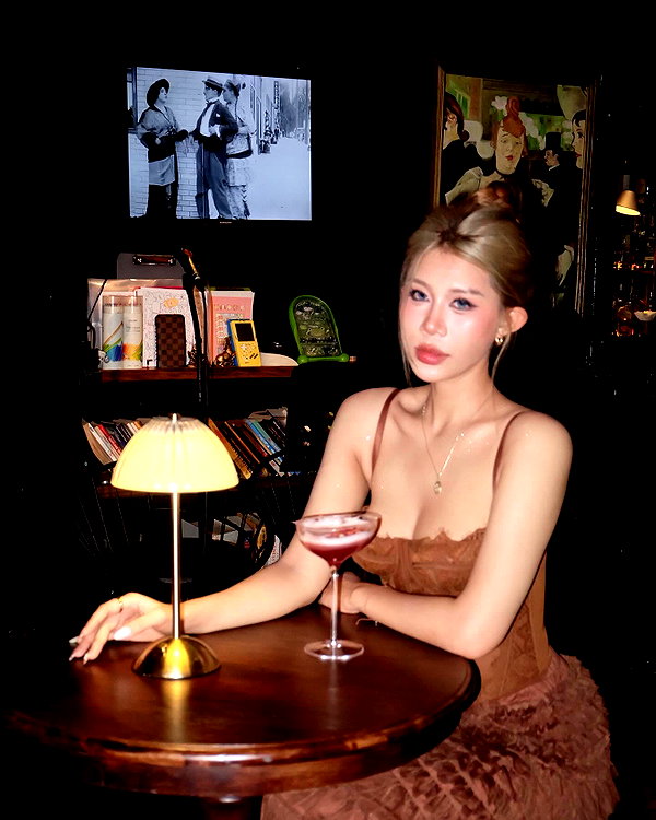 lyhythuedoxinh instagram image archive image