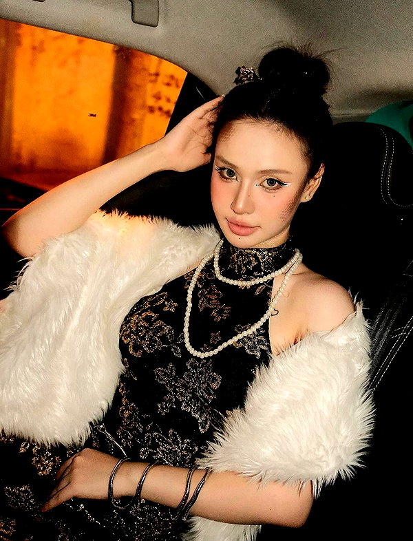 lyhythuedoxinh instagram image archive image