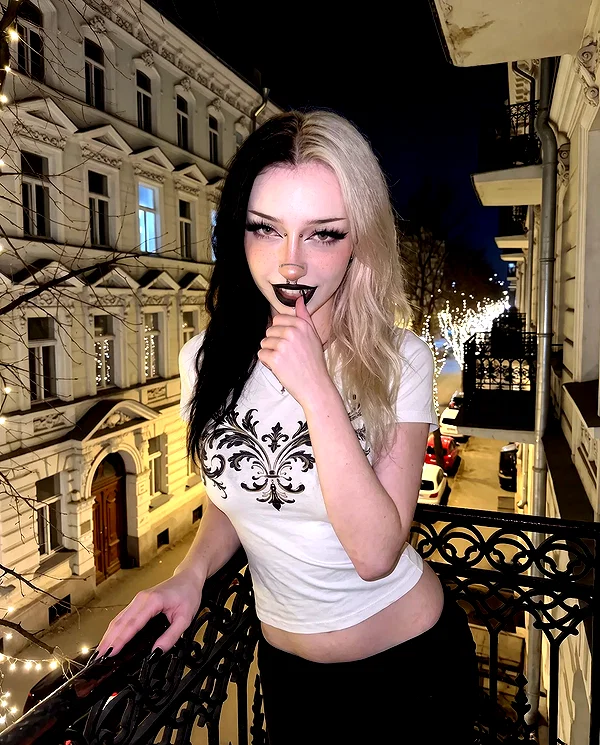 alyssaauwu instagram image archive image