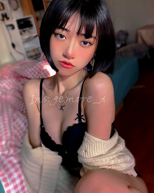 ge.more_x instagram image archive image