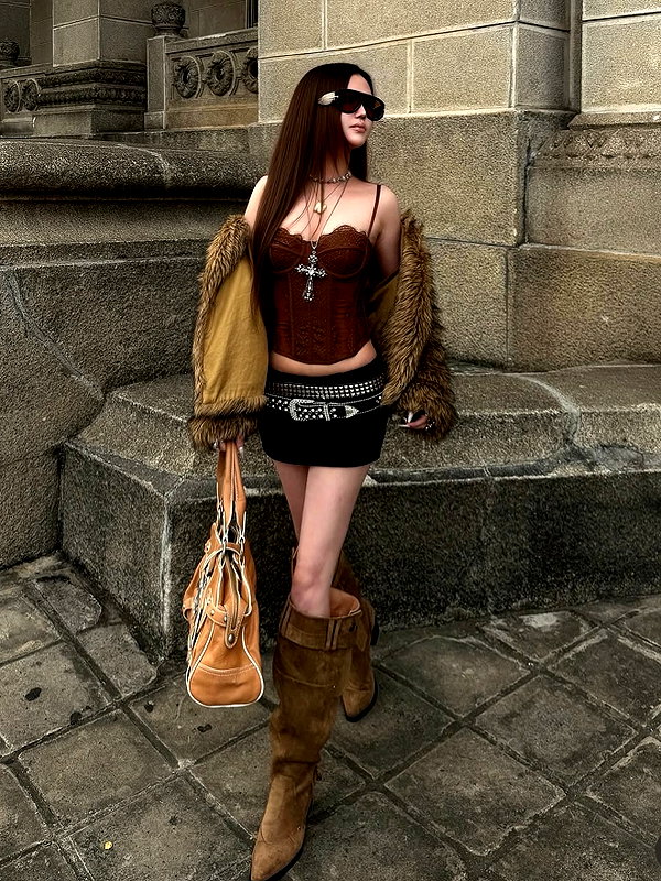 lyhythuedoxinh instagram image archive image