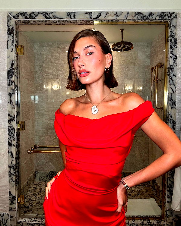 haileybieber instagram image archive image