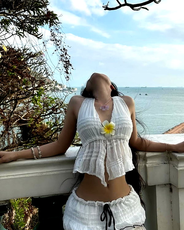 lyhythuedoxinh instagram image archive image