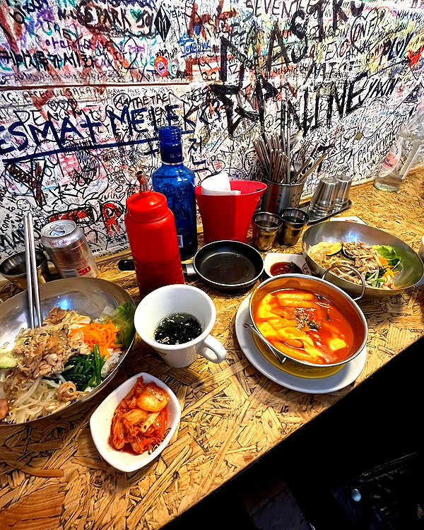 pizza4alice instagram image archive image
