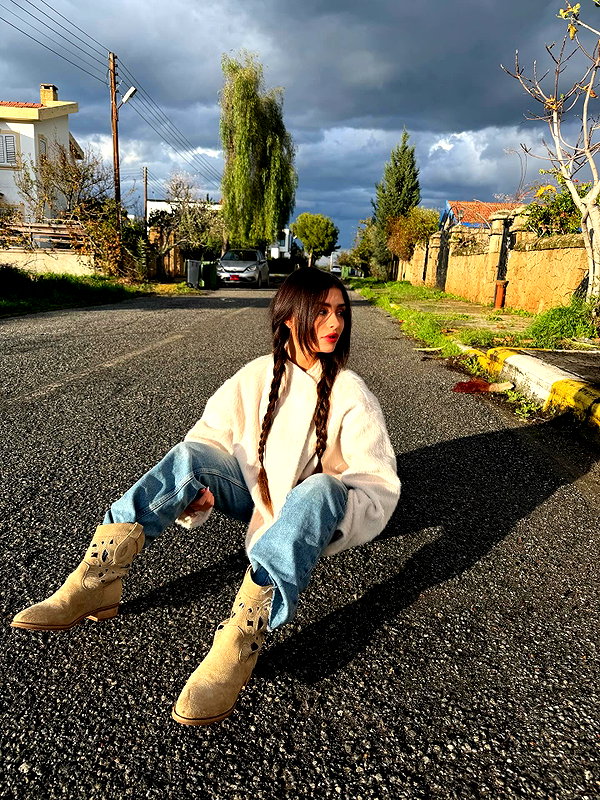 yuvalhazan___ instagram image archive image