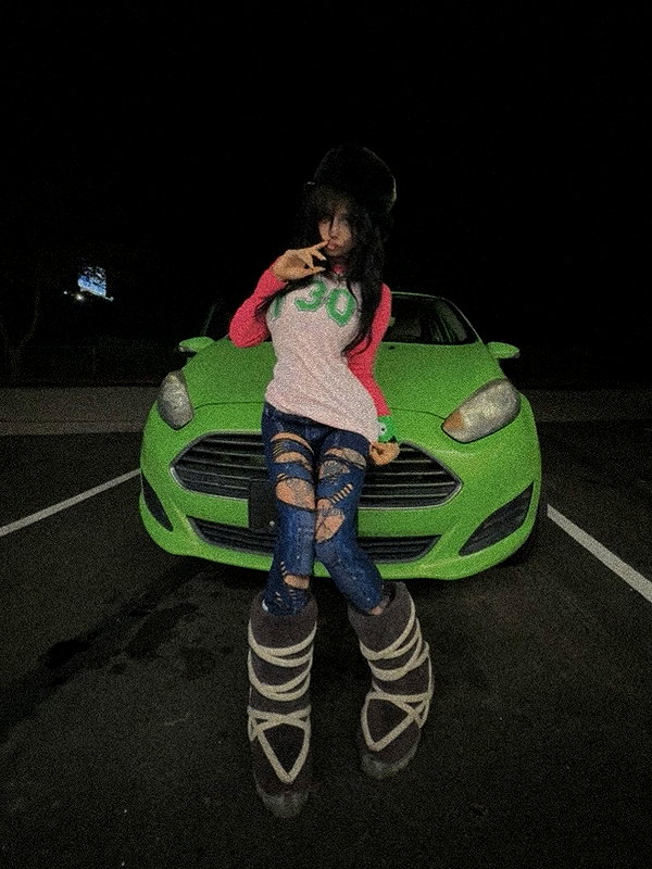 zommmbri instagram image archive image