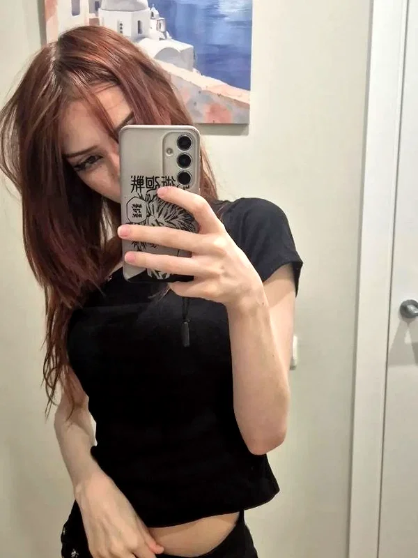 lillo.lik instagram image archive image