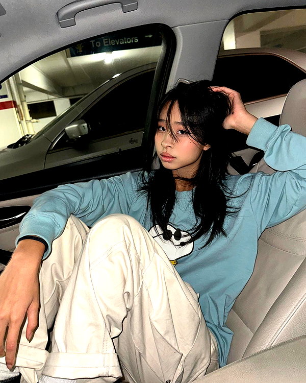 princessamelia_official instagram image archive image
