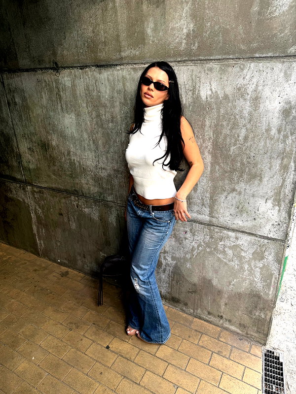 karolinaawasik instagram image archive image
