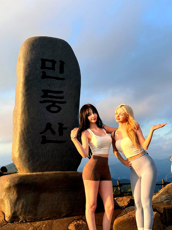 yuna_1_27 instagram image archive image