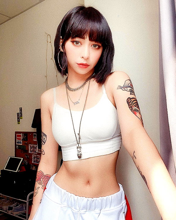 badthingalwaysg instagram image archive image