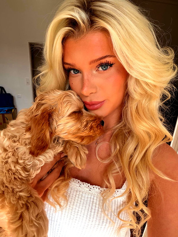 sophiecharlotth instagram image archive image