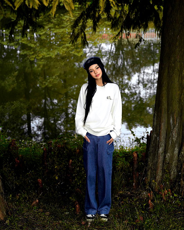 ll.lu1s instagram image archive image