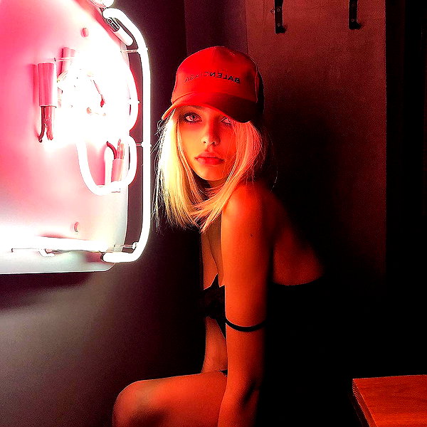 kafelnikova_a instagram image archive image