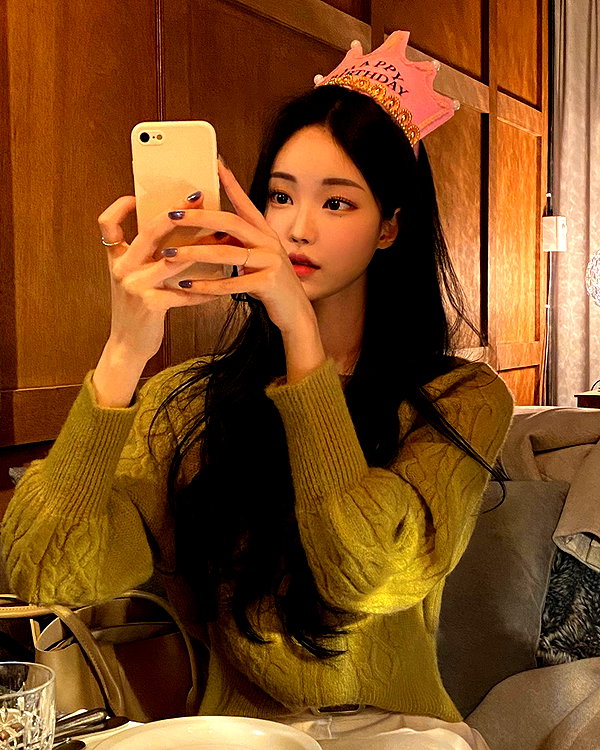 daxbin instagram image archive image