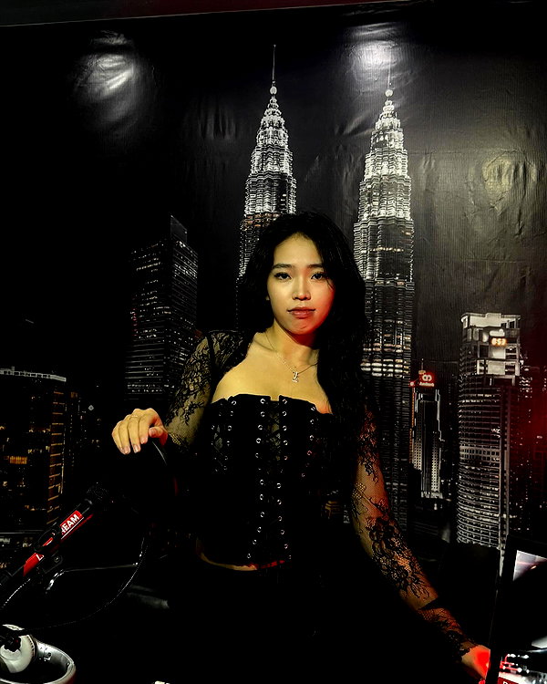 lyhythuedoxinh instagram image archive image
