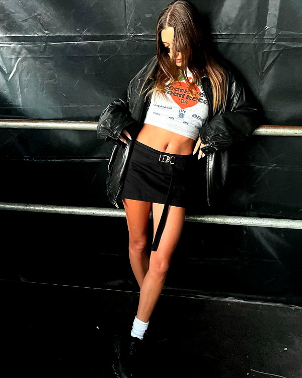 haileybieber instagram image archive image