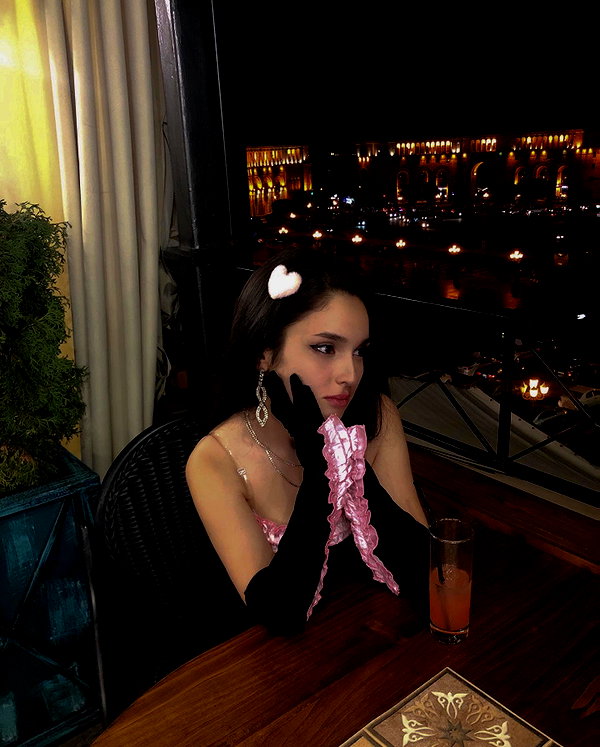 miumiustargirl instagram image archive image