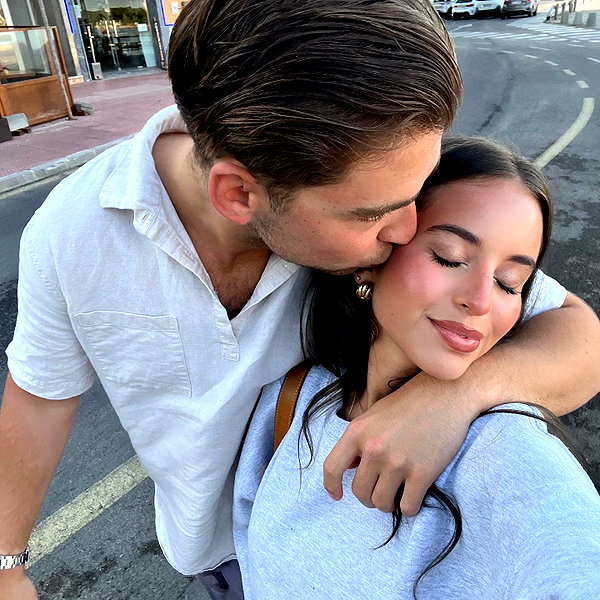 zoeliss instagram image archive image
