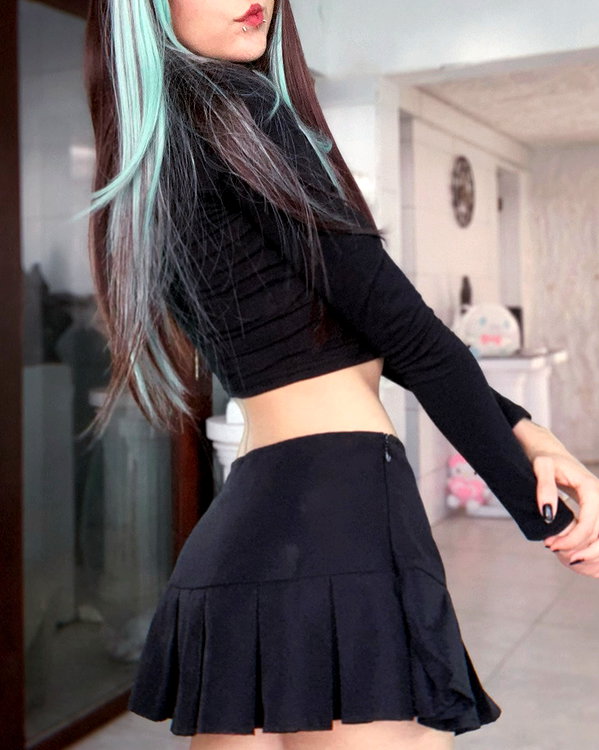 jadelaverne instagram image archive image