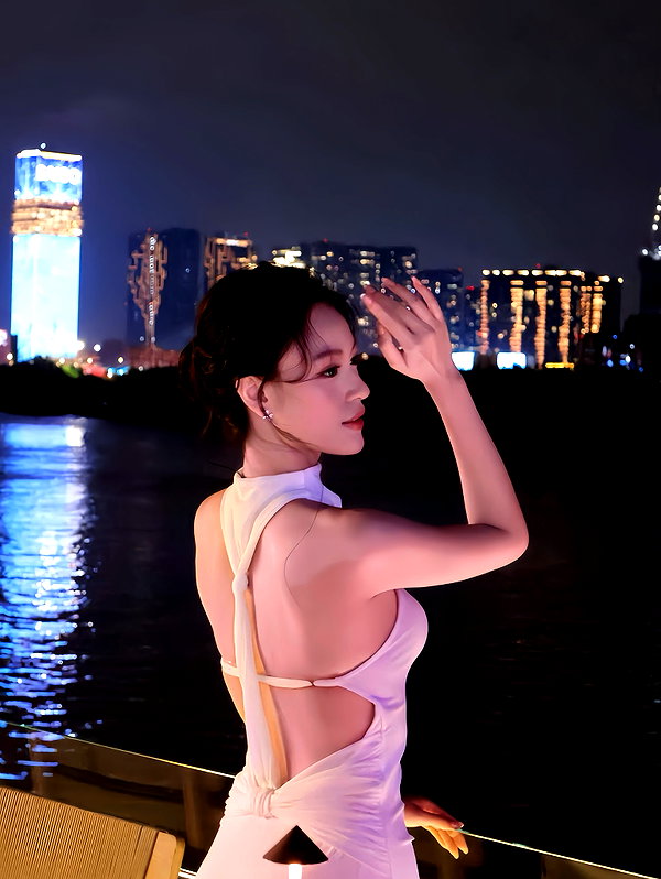 lyhythuedoxinh instagram image archive image