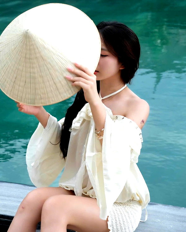 lyhythuedoxinh instagram image archive image