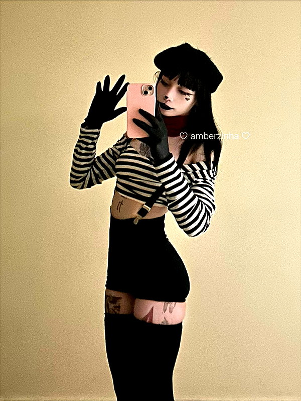 ambrzinha666 instagram image archive image