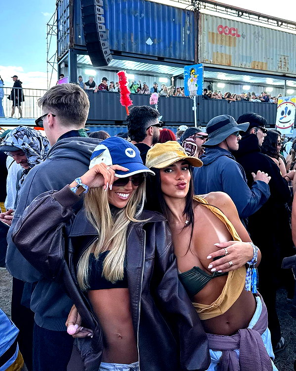 godbless_jess instagram image archive image