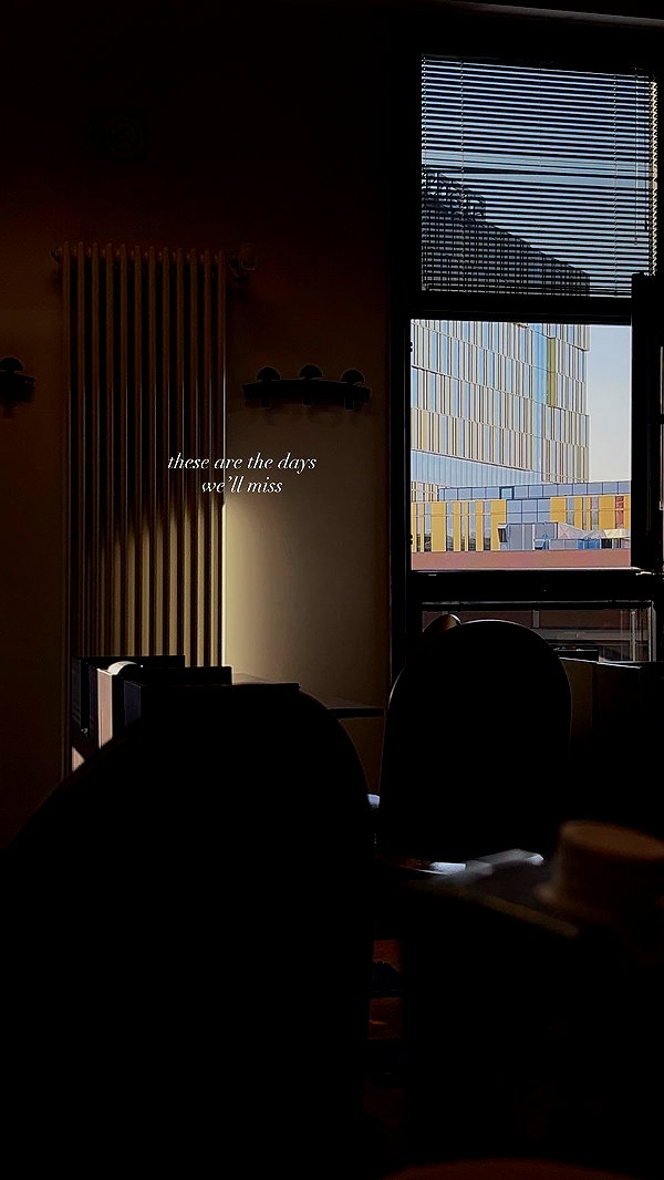 annabottoo instagram image archive image