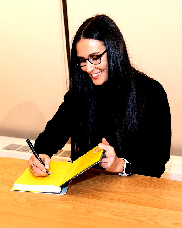 demimoore instagram image archive image