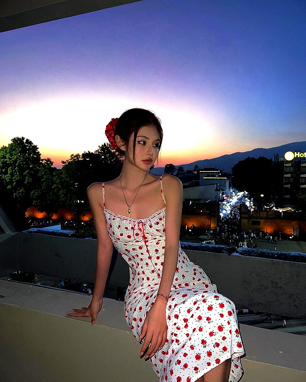 ll.lu1s instagram image archive image