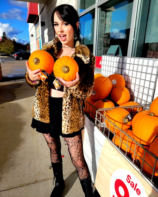 rixiadigivolved instagram image archive image