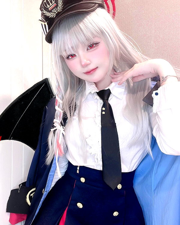 purinn_cos instagram image archive image