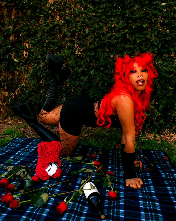 kieraplease instagram image archive image