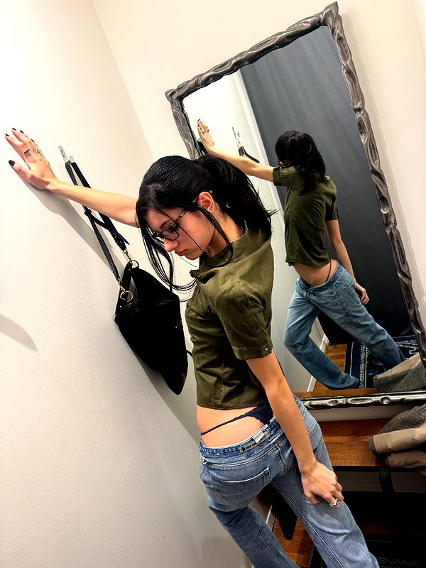 reneeebeller instagram image archive image