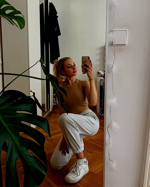 lilih instagram image archive image