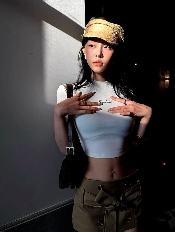 fair_mua instagram image archive image