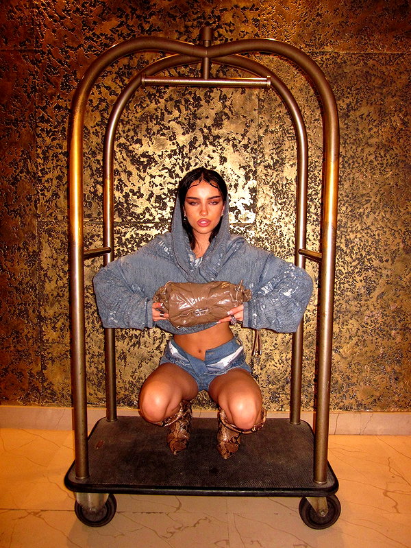 ellachristo instagram image archive image