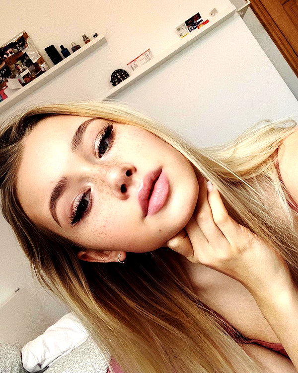 lilih instagram image archive image