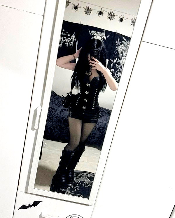 vampiryska instagram image archive image