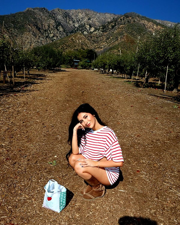 ellianawalmsley instagram image archive image
