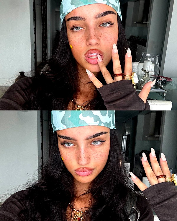 ellachristo instagram image archive image